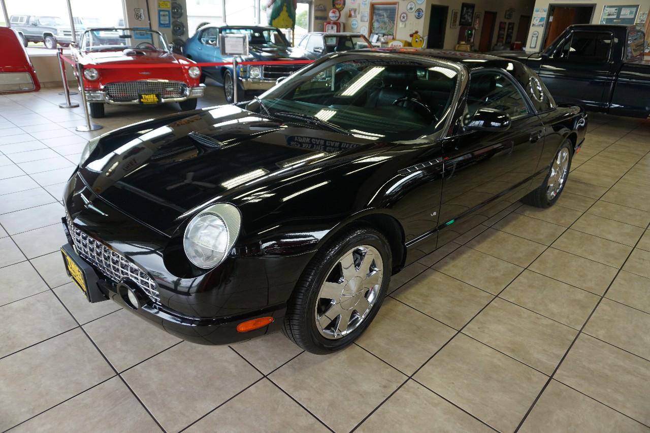 Ford Thunderbird  2003
