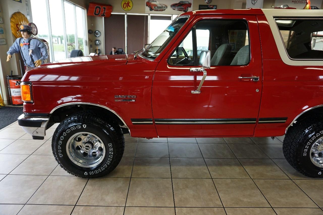 Ford Bronco  1989