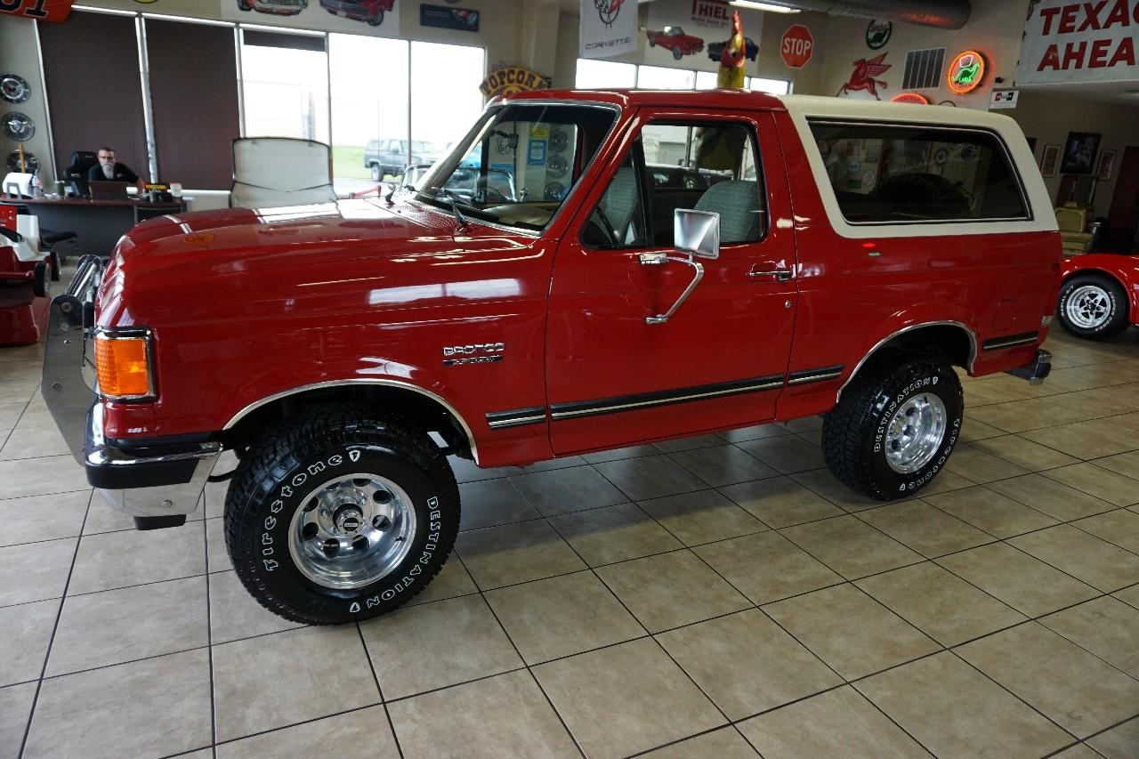 Ford Bronco  1989