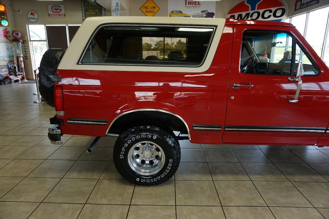 Ford Bronco  1989