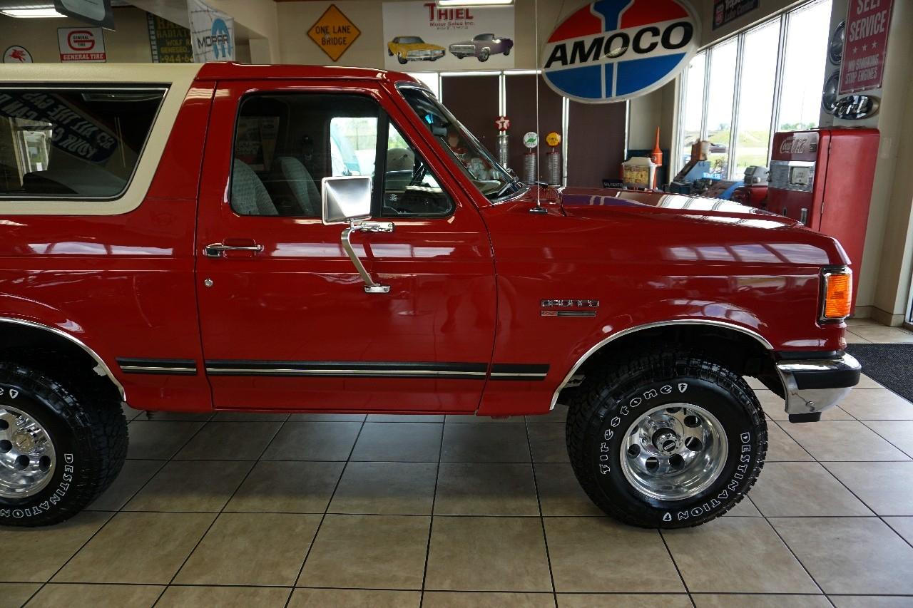 Ford Bronco  1989