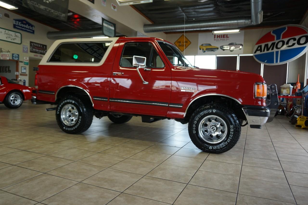 Ford Bronco  1989