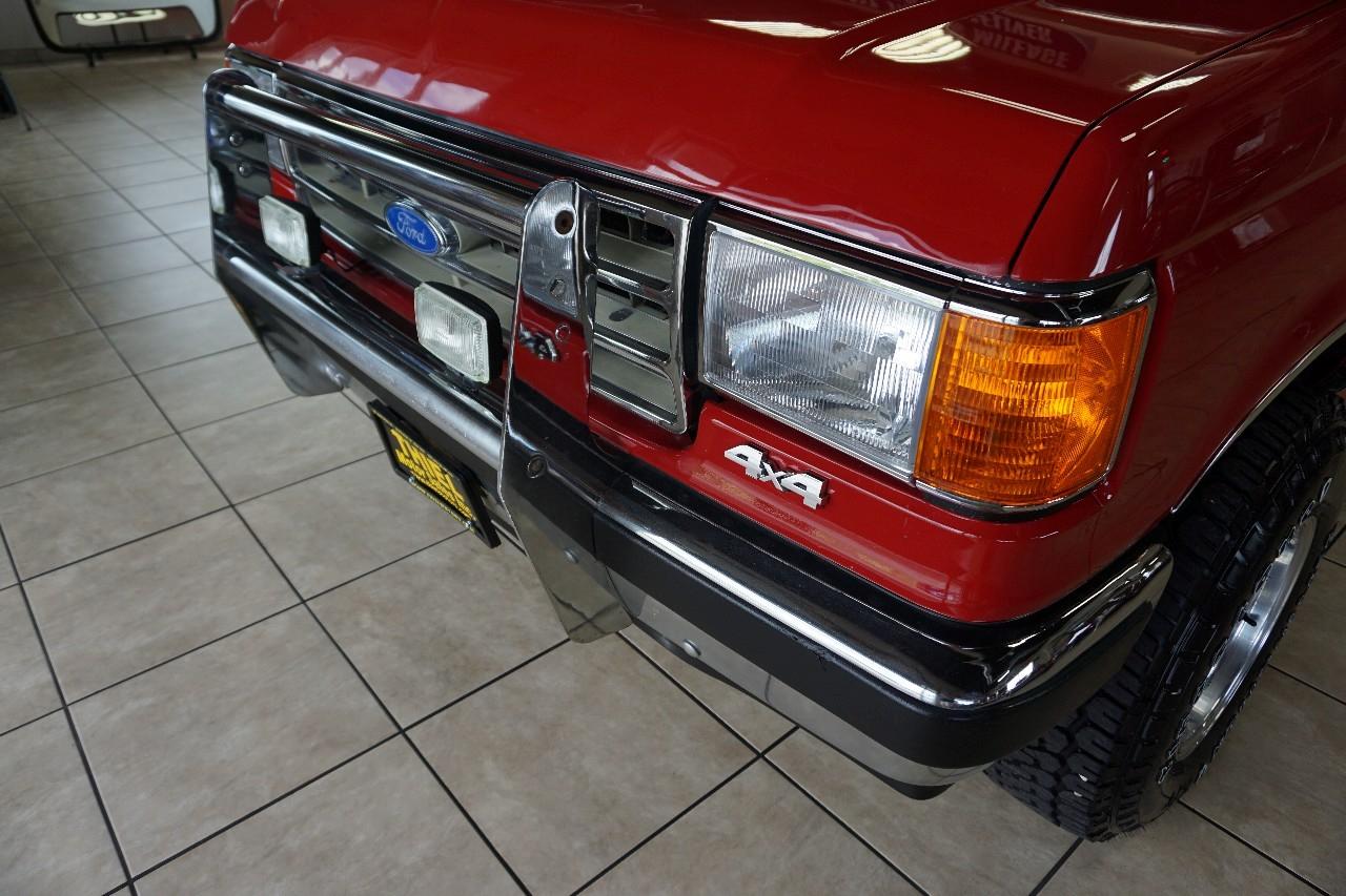 Ford Bronco  1989