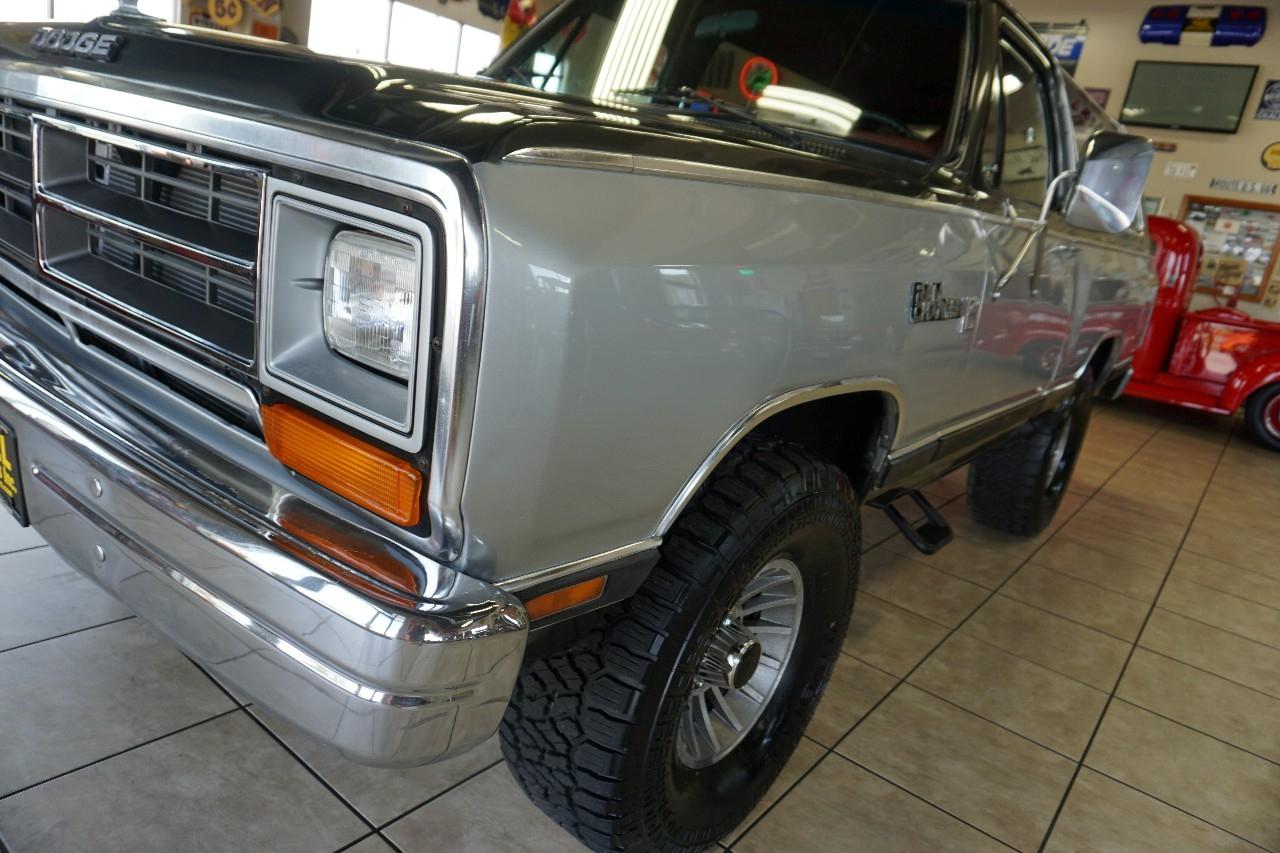 Dodge Ram Charger  1987
