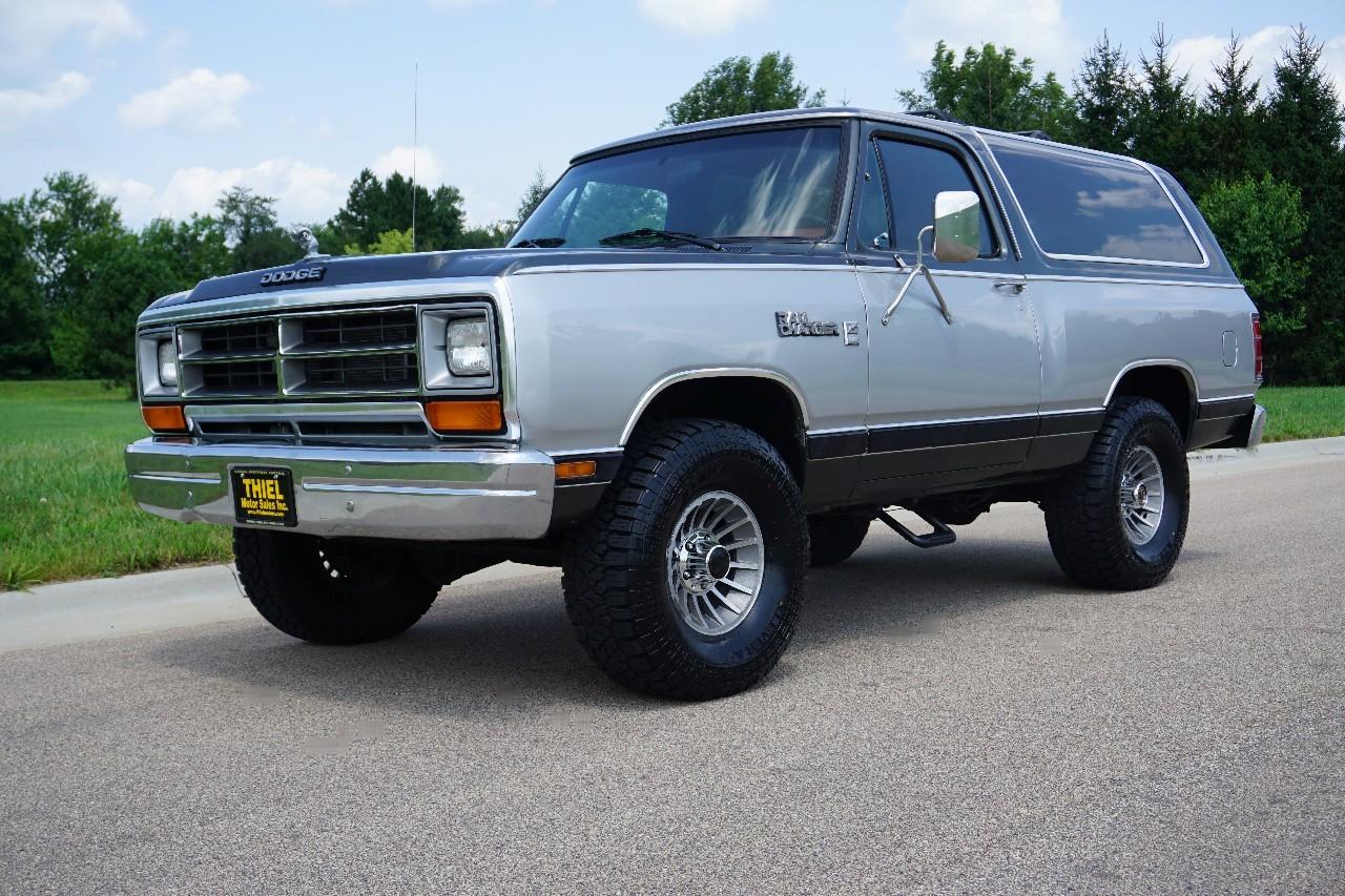 Dodge Ram Charger  1987