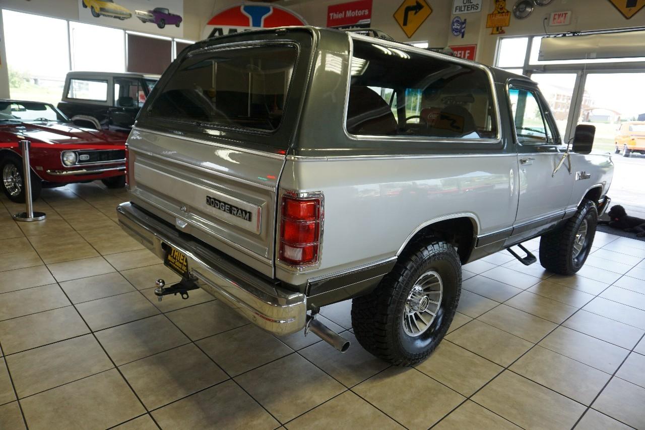 Dodge Ram Charger  1987