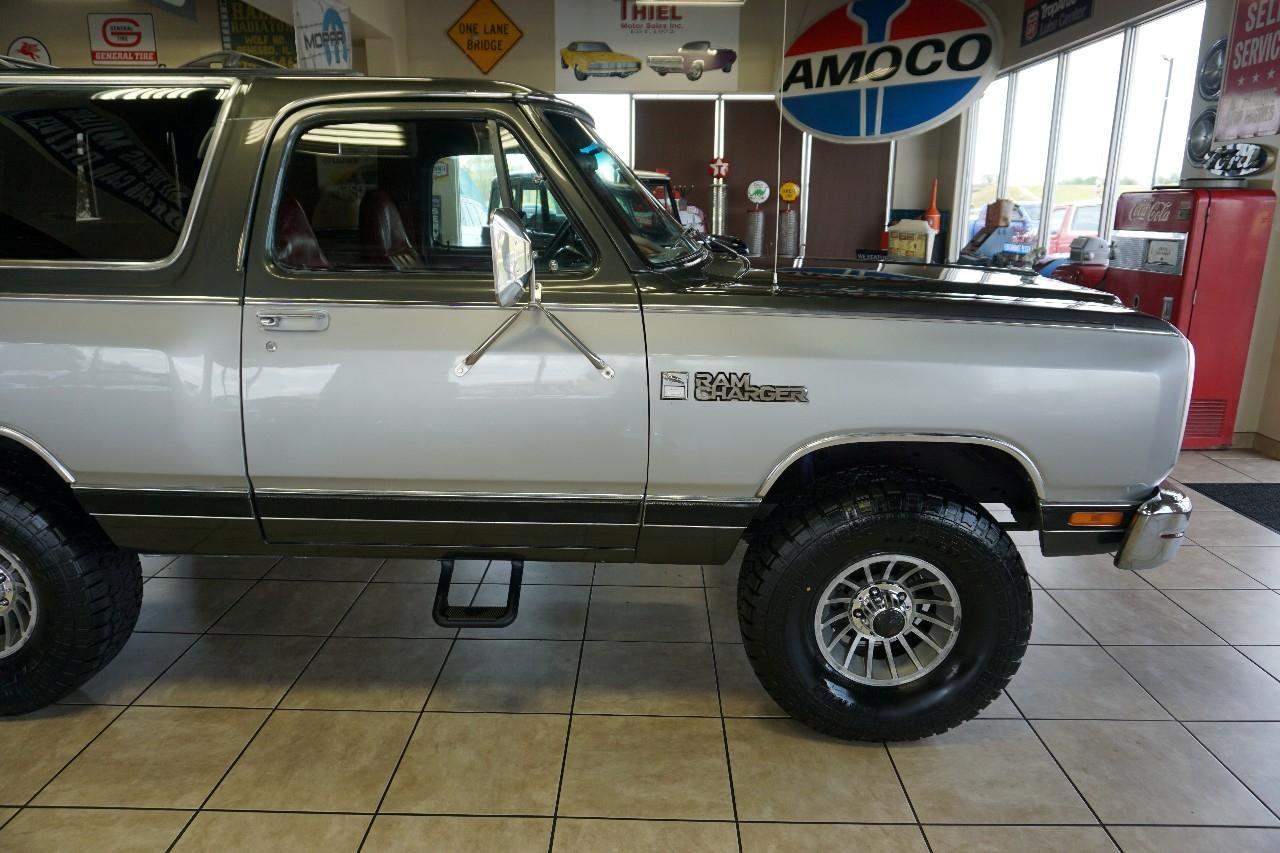 Dodge Ram Charger  1987