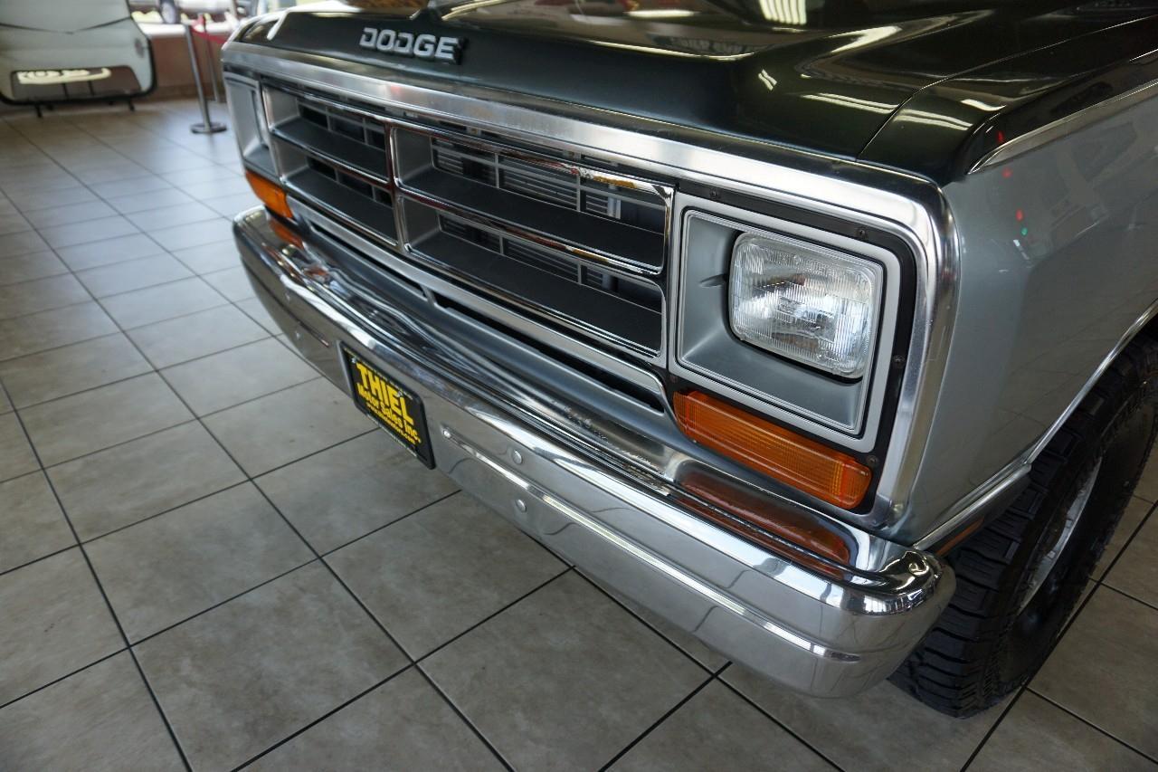 Dodge Ram Charger  1987