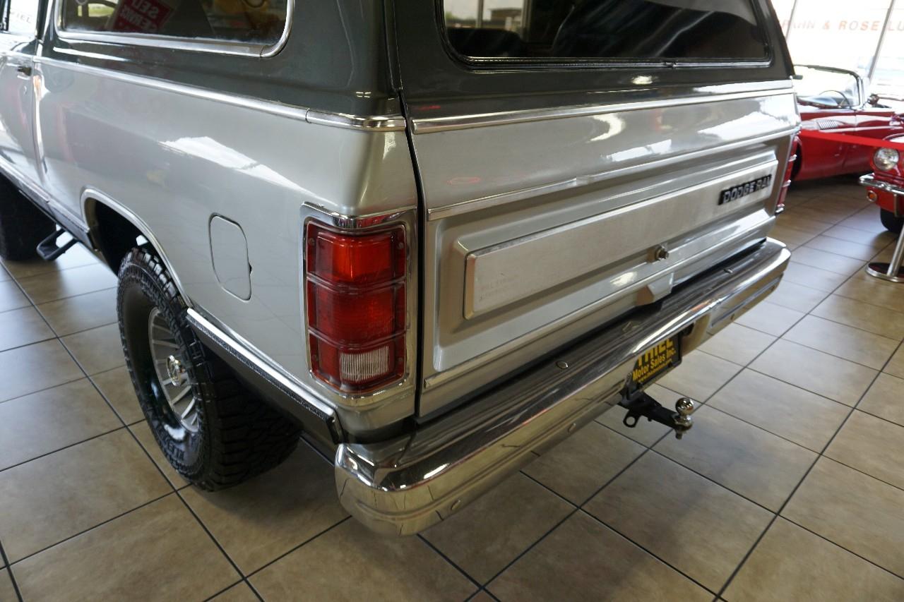 Dodge Ram Charger  1987