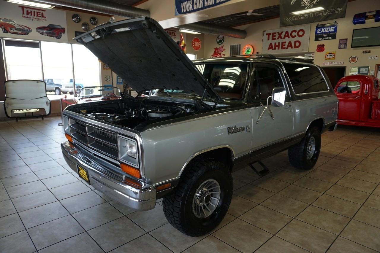 Dodge Ram Charger  1987