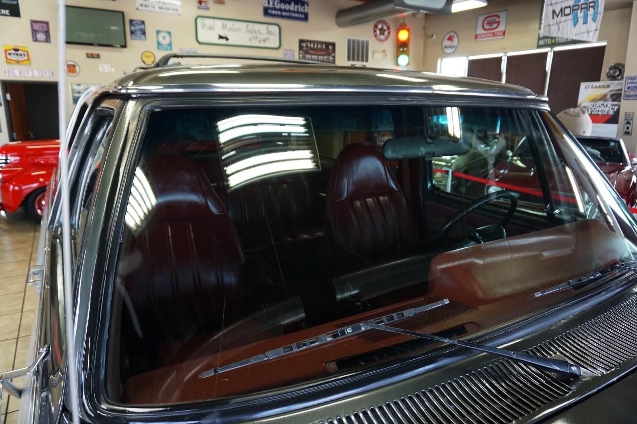 Dodge Ram Charger  1987