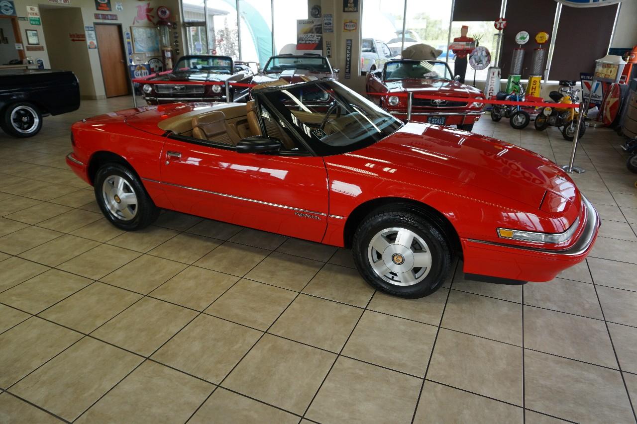 Buick Reatta  1990