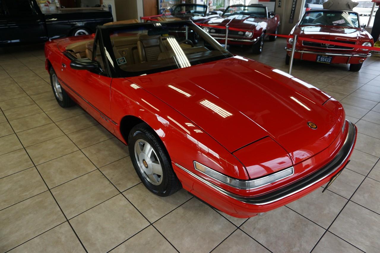 Buick Reatta  1990