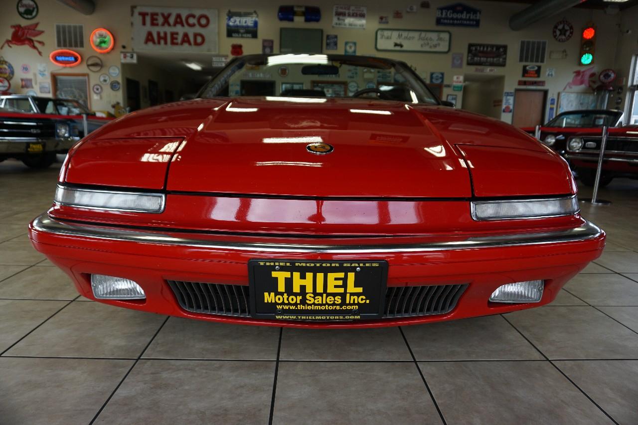 Buick Reatta  1990