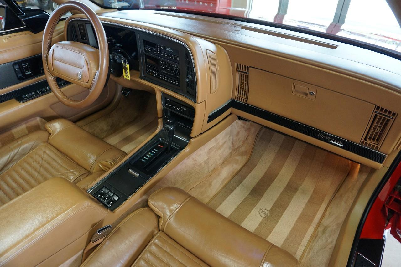 Buick Reatta  1990