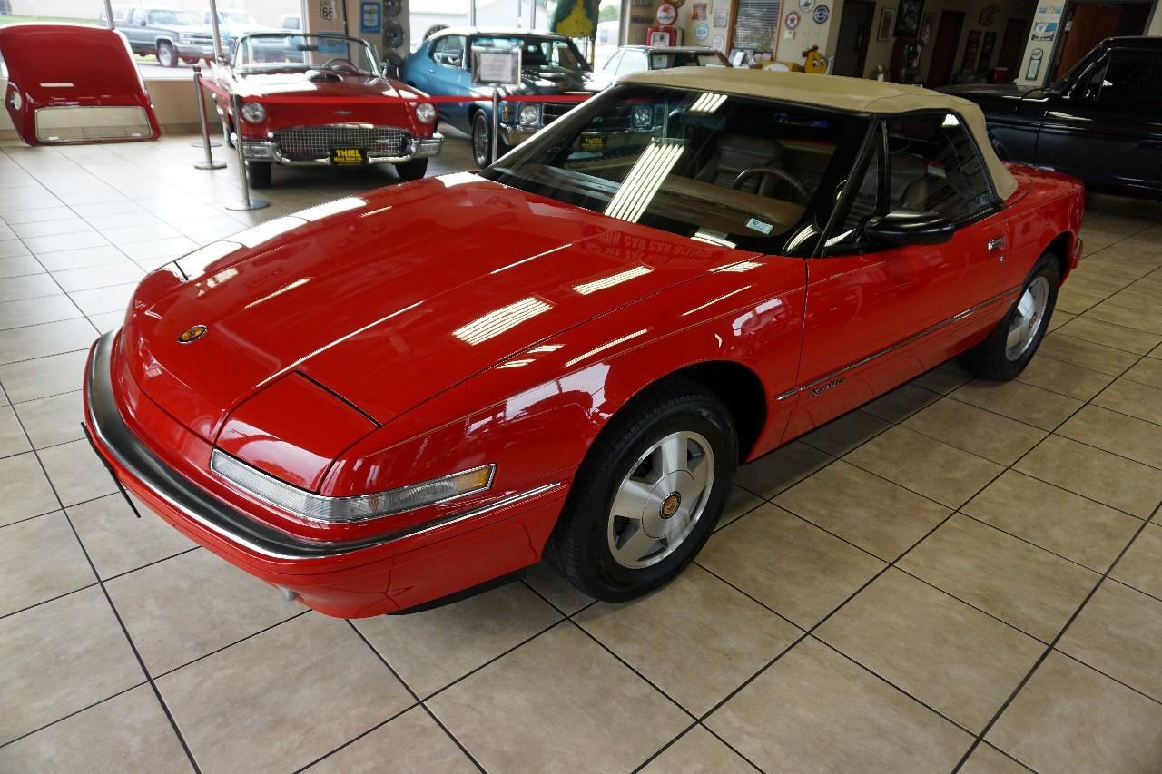 Buick Reatta  1990