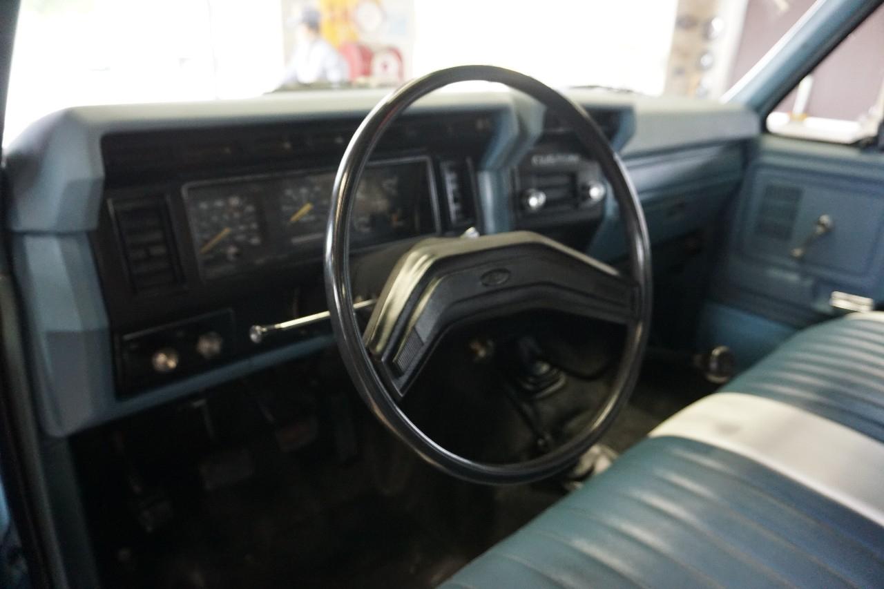 Ford F-350  1981