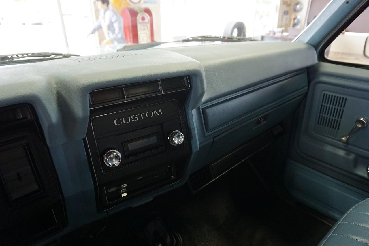 Ford F-350  1981