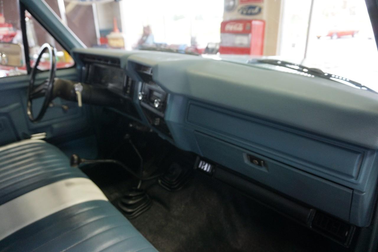 Ford F-350  1981