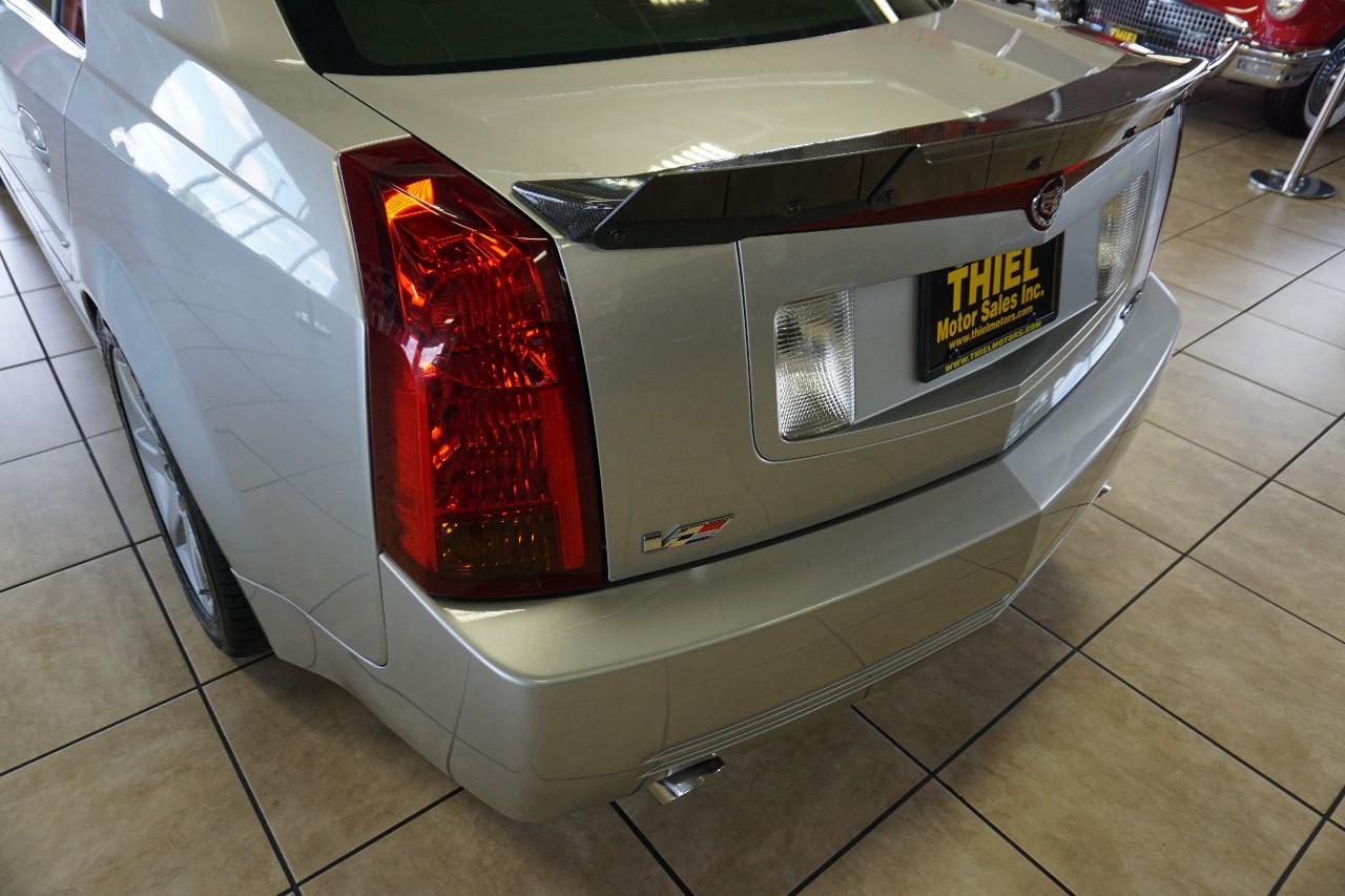 Cadillac CTS  2004