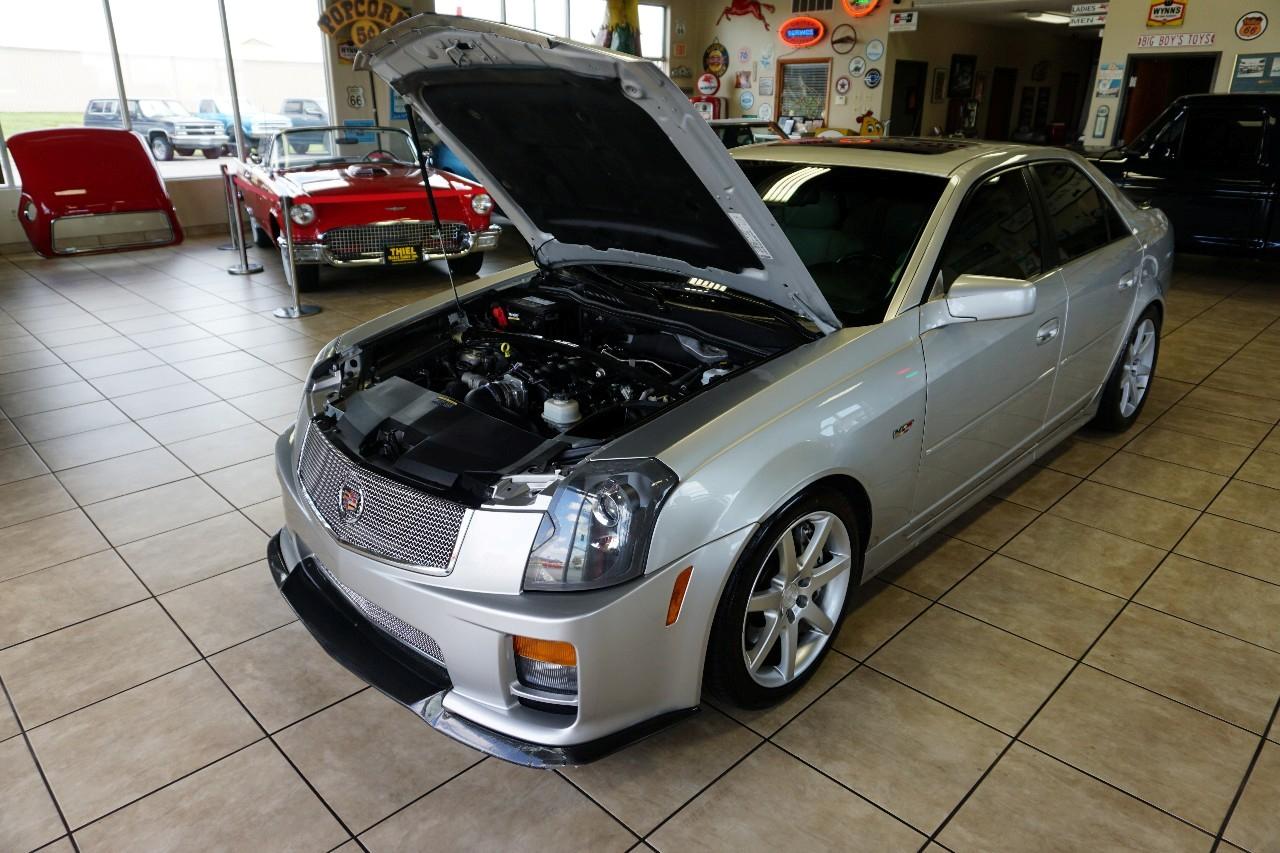 Cadillac CTS  2004
