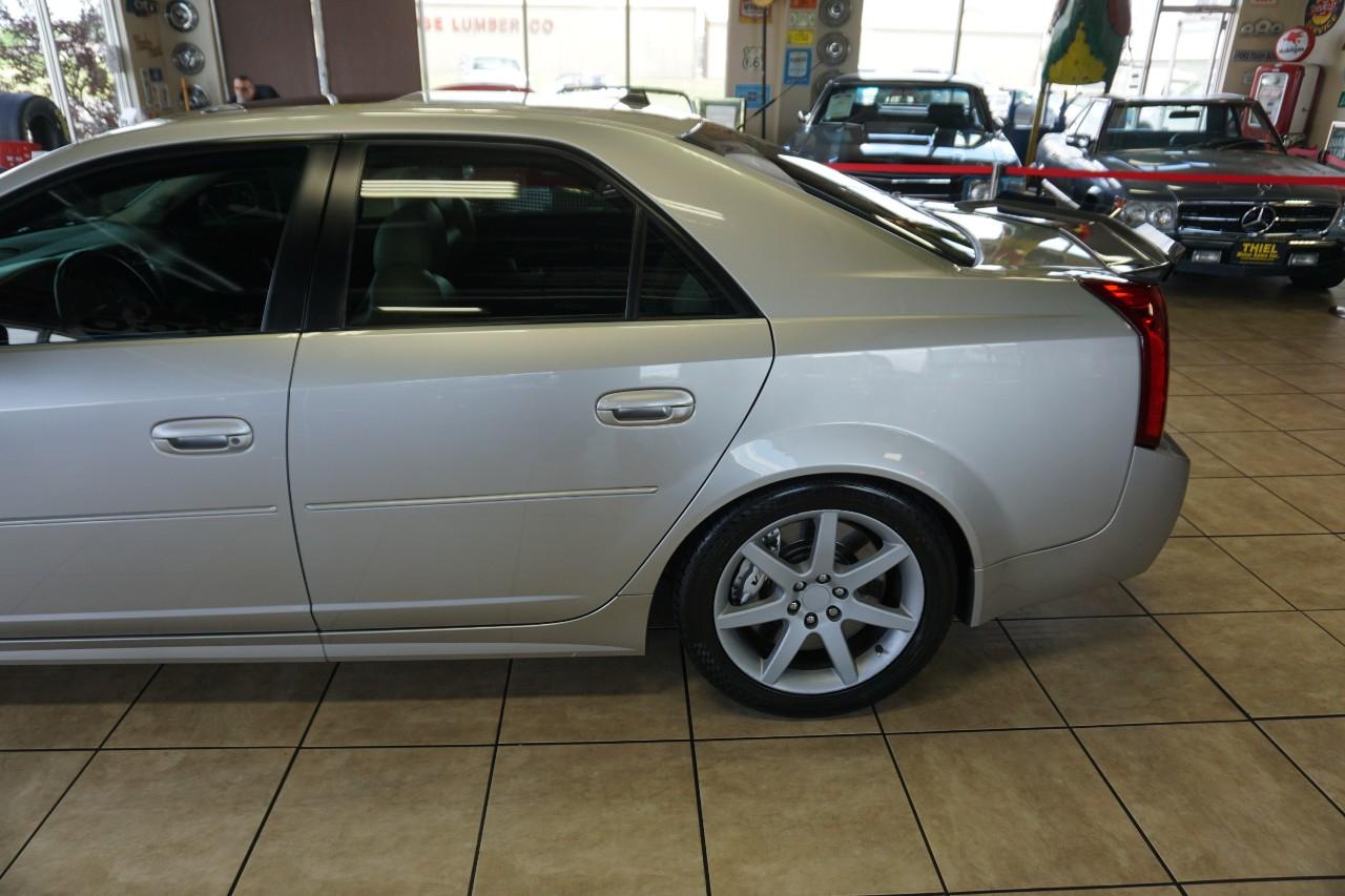 Cadillac CTS  2004