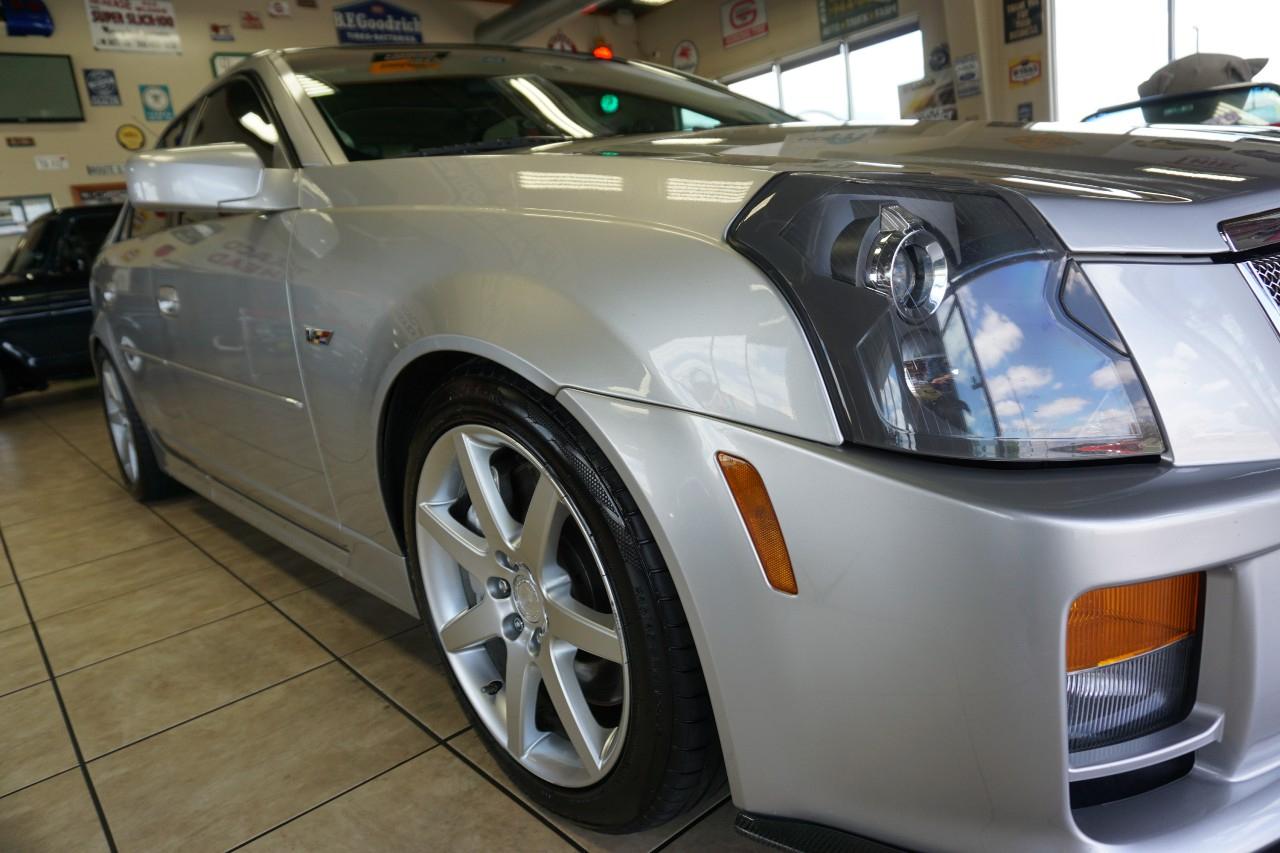 Cadillac CTS  2004