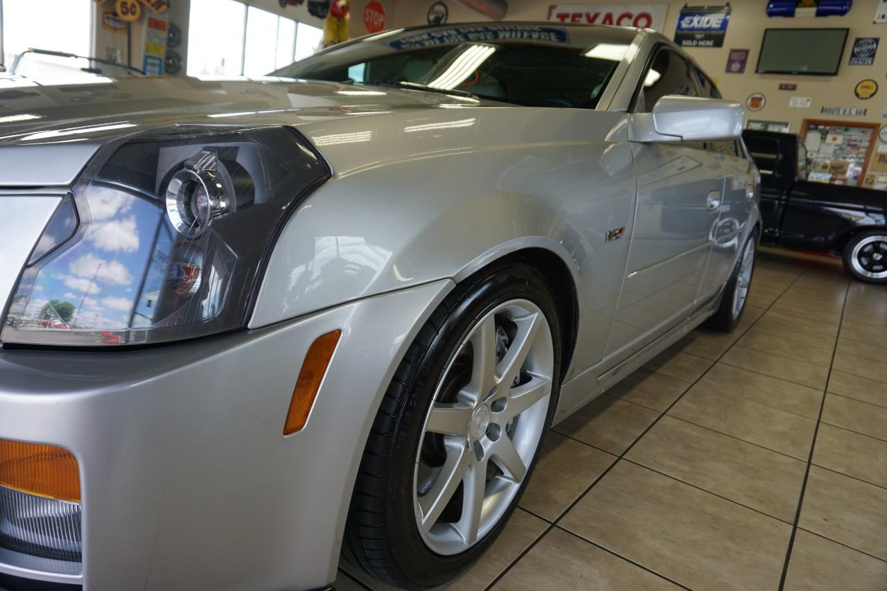 Cadillac CTS  2004