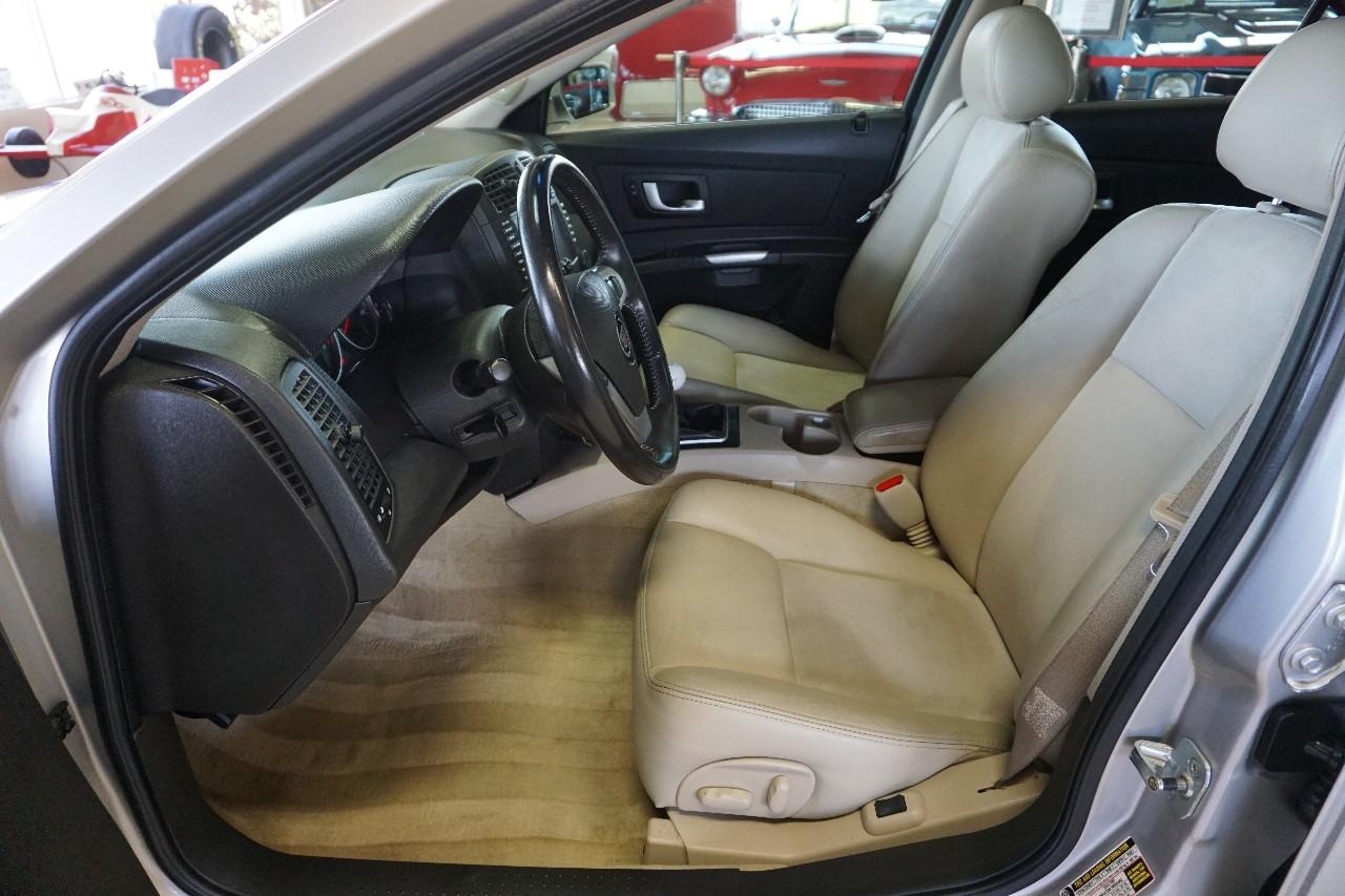 Cadillac CTS  2004