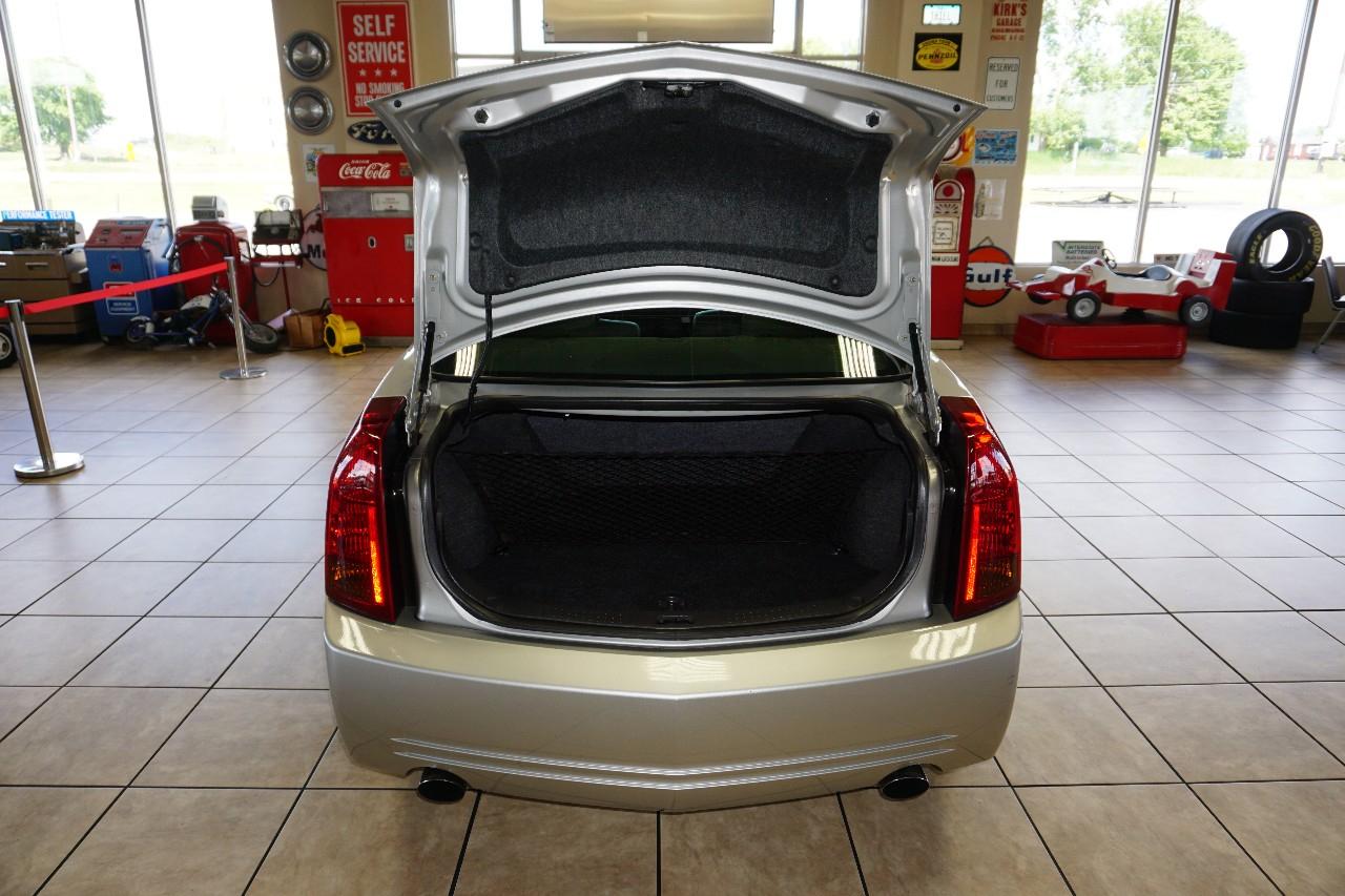 Cadillac CTS  2004