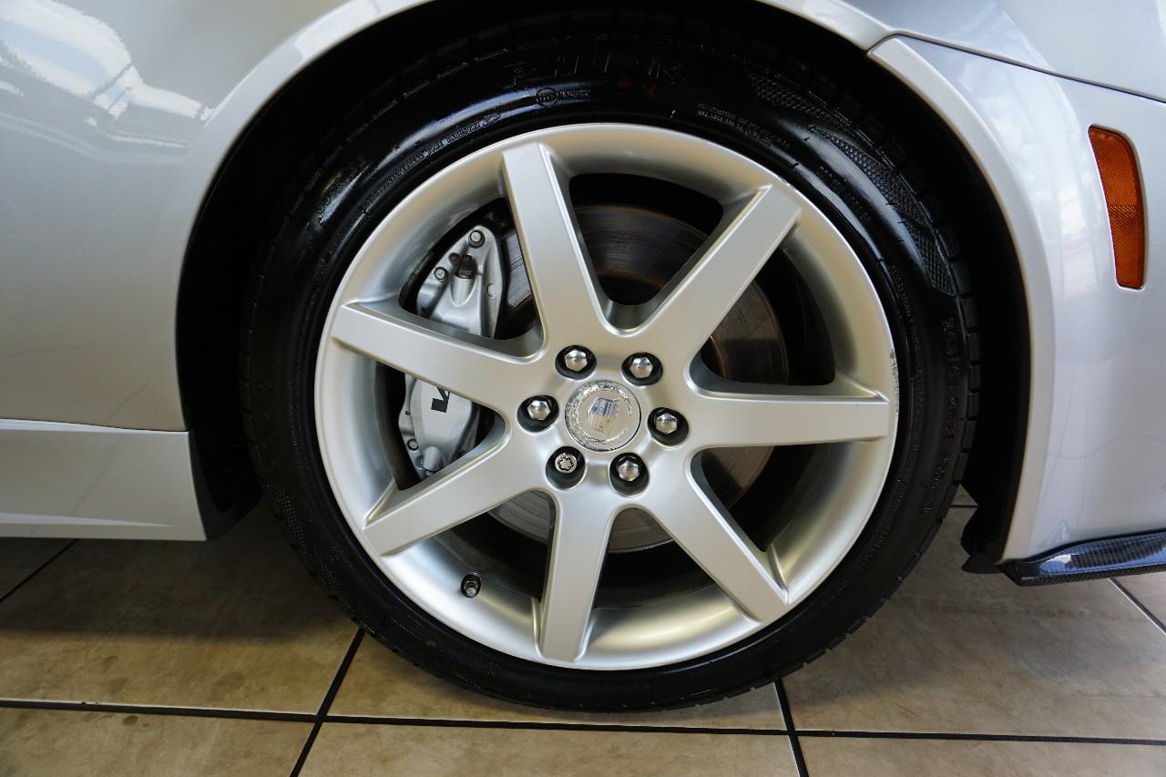 Cadillac CTS  2004