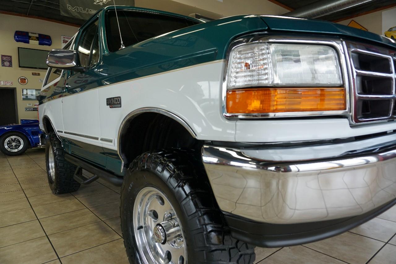 Ford Bronco  1996