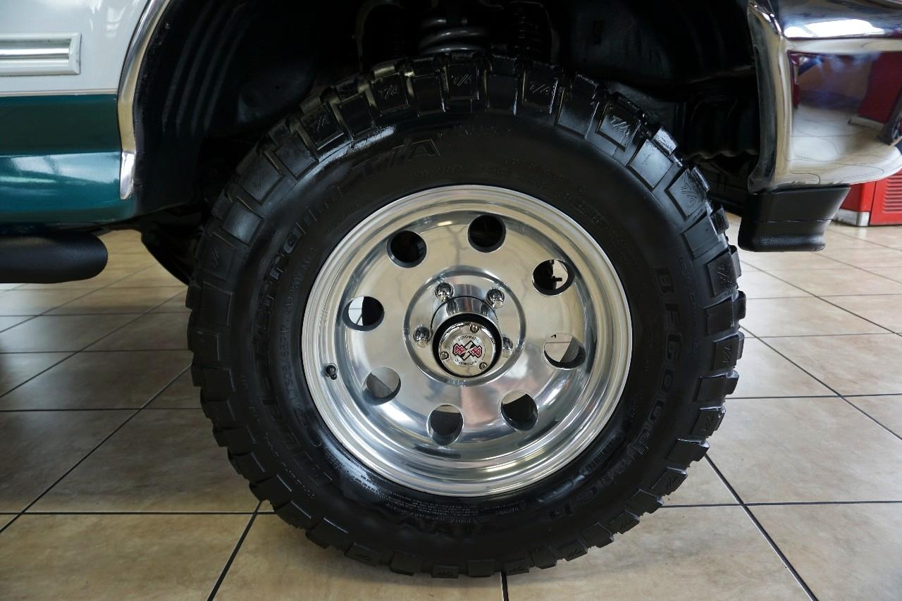 Ford Bronco  1996