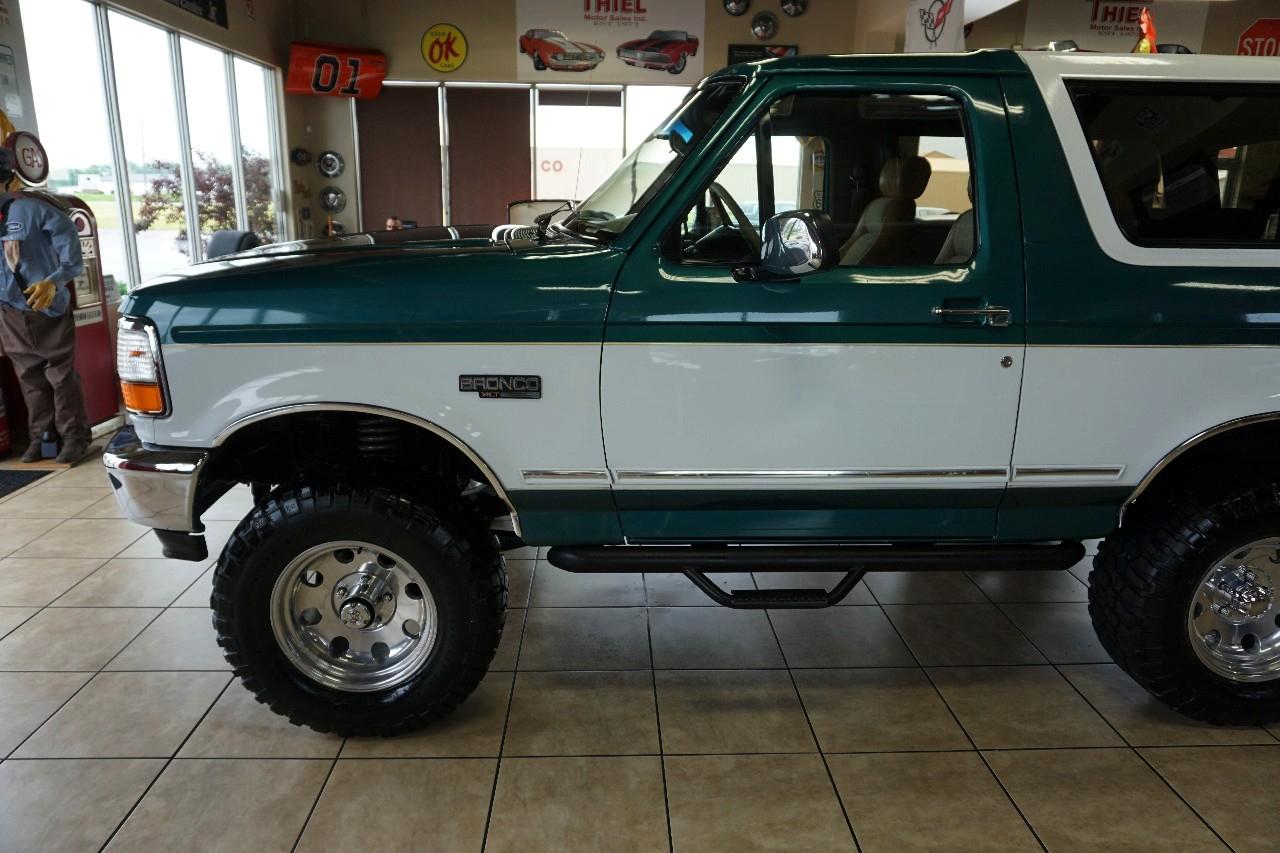 Ford Bronco  1996