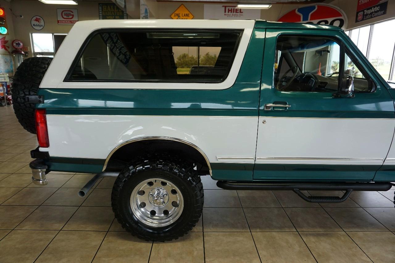 Ford Bronco  1996