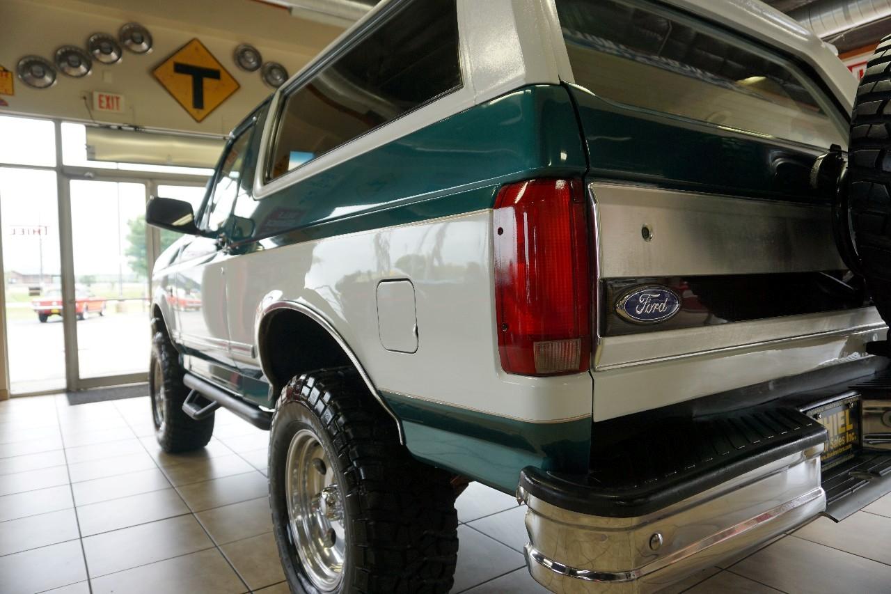 Ford Bronco  1996