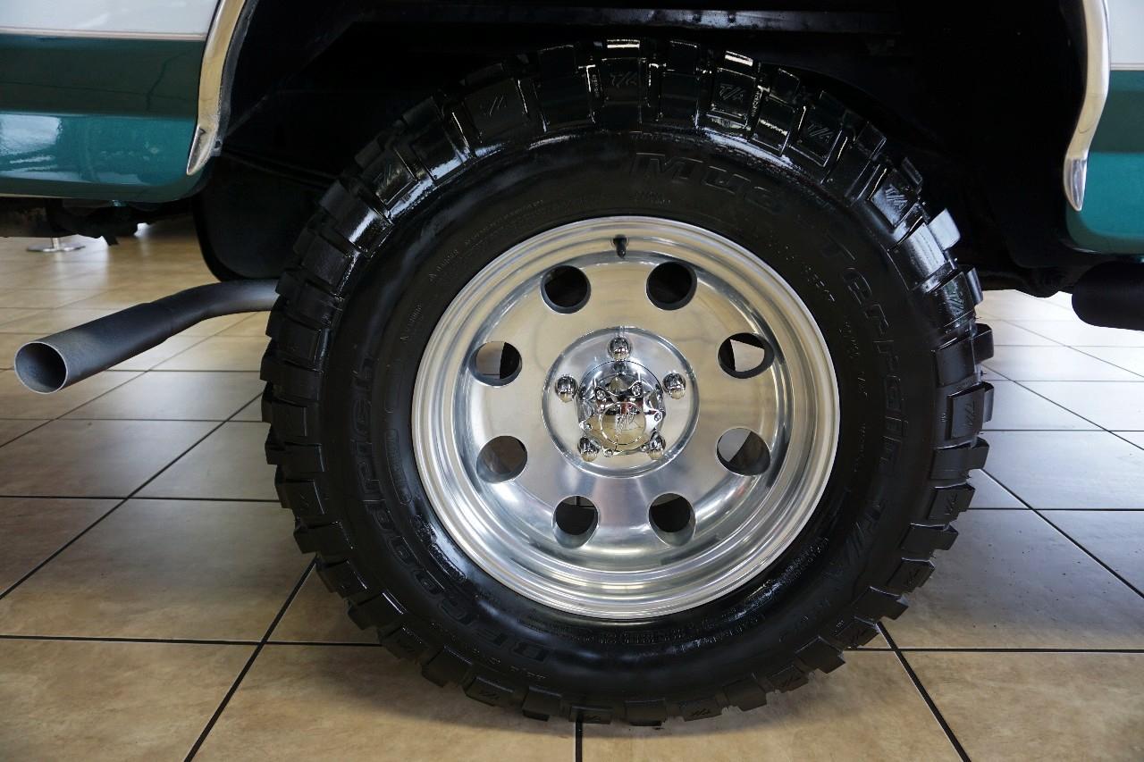 Ford Bronco  1996