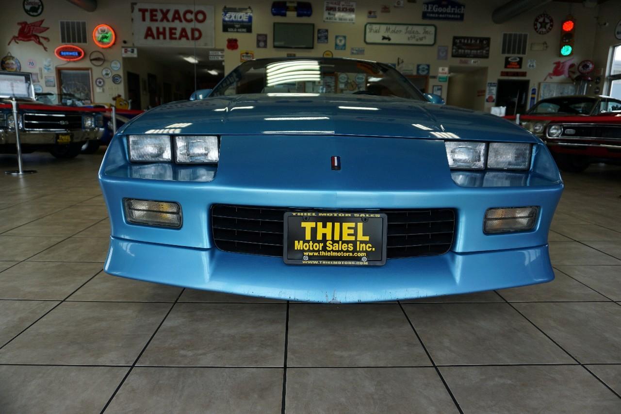 Chevrolet Camaro  1991