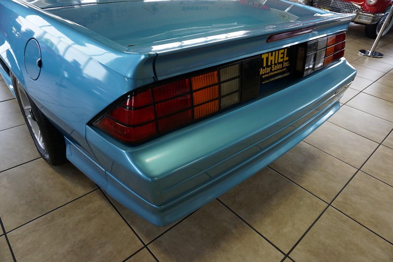 Chevrolet Camaro  1991