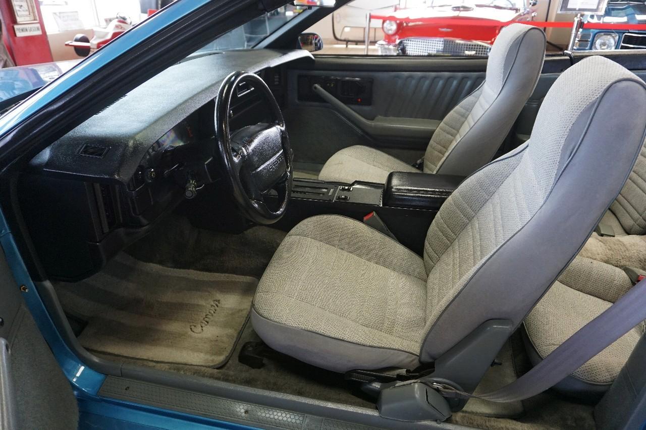 Chevrolet Camaro  1991
