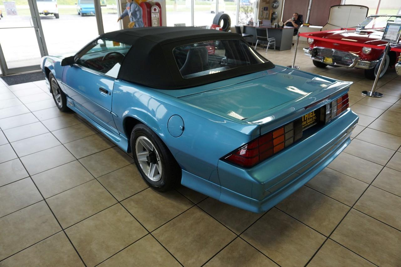 Chevrolet Camaro  1991