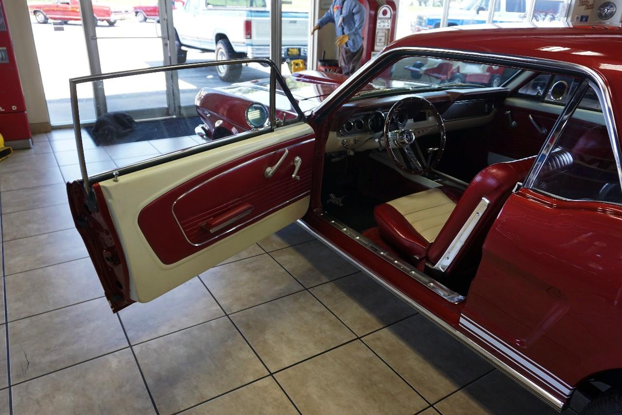 Ford Mustang  1966