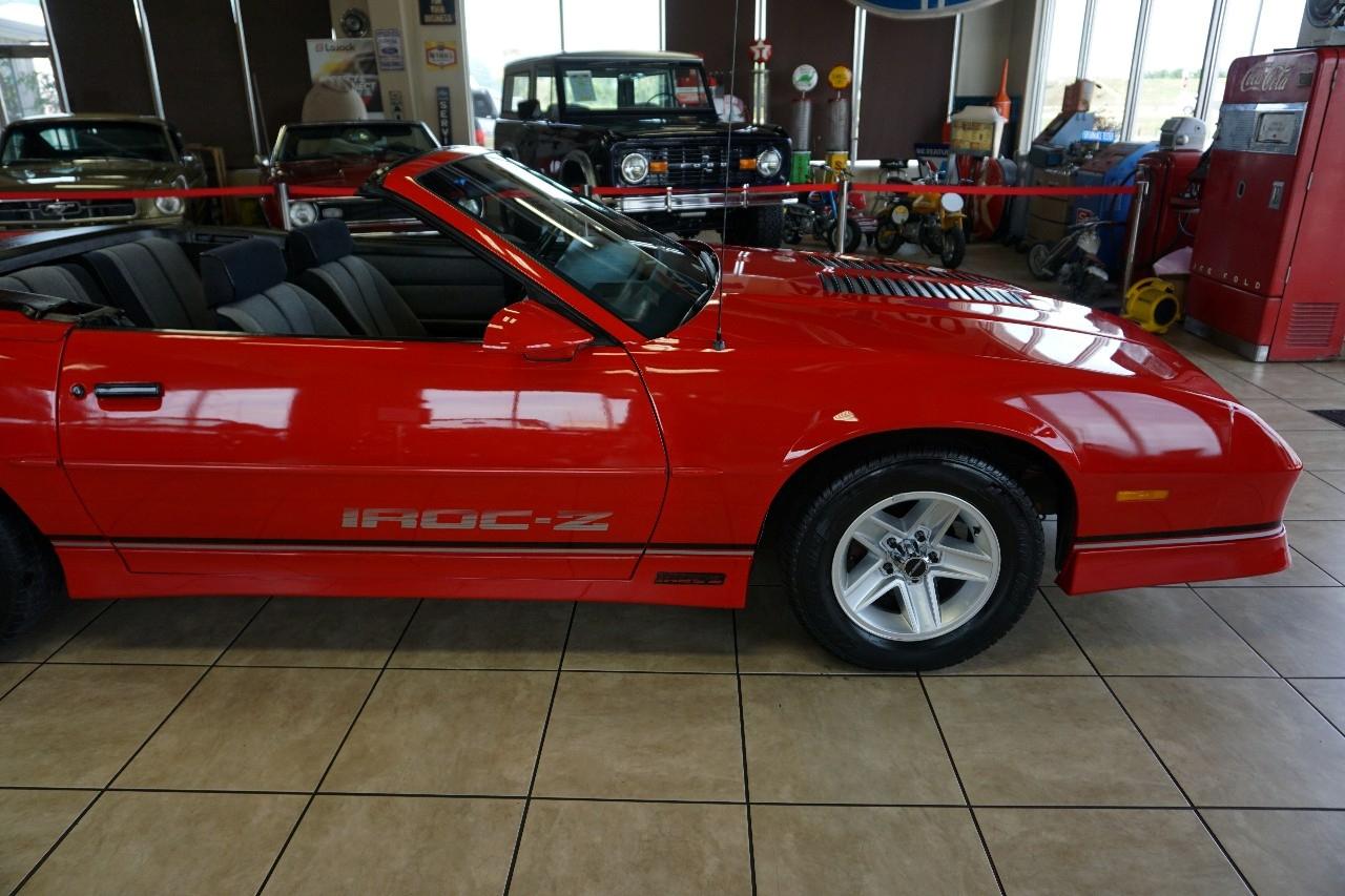 Chevrolet Camaro  1988