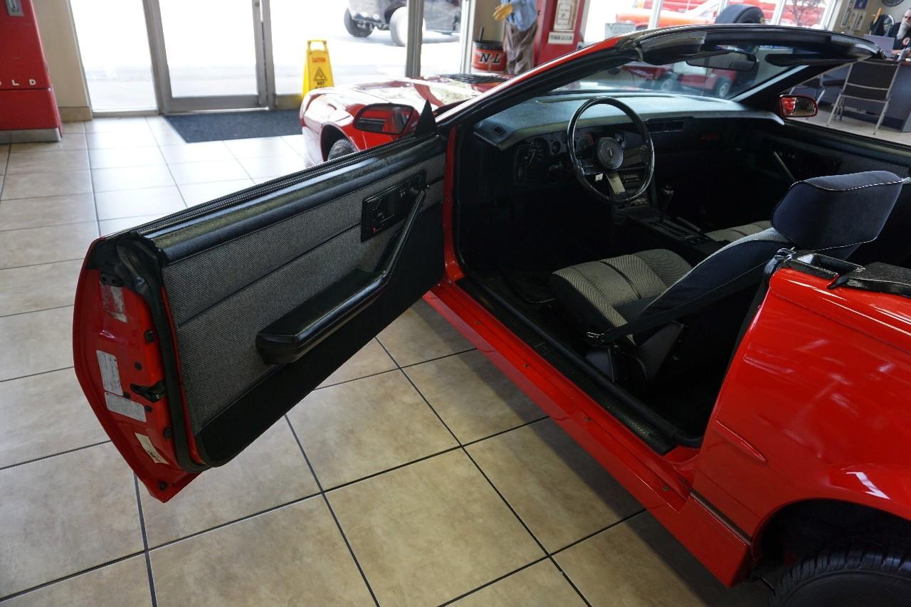 Chevrolet Camaro  1988