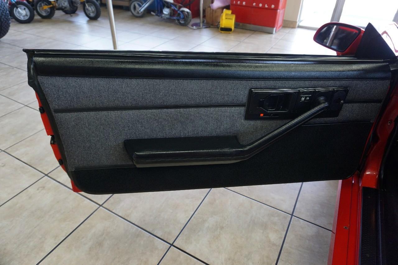 Chevrolet Camaro  1988