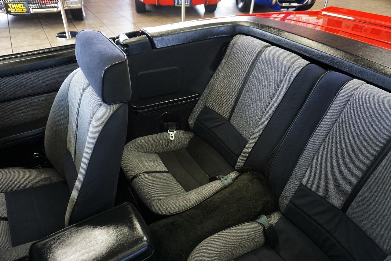 Chevrolet Camaro  1988