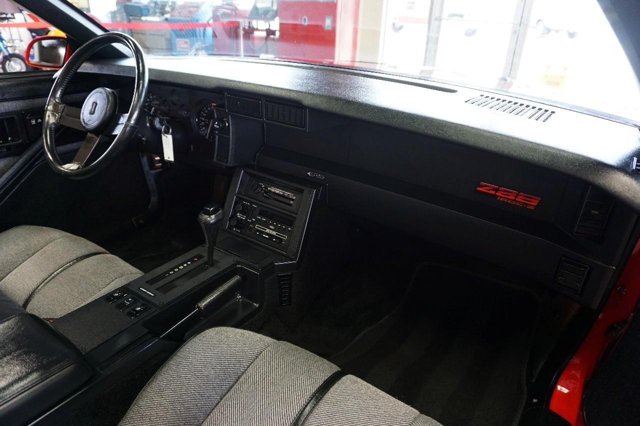 Chevrolet Camaro  1988