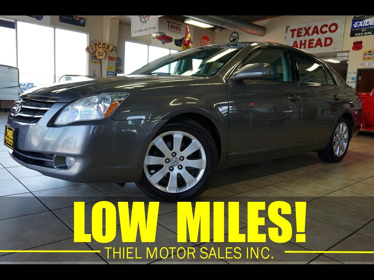 Toyota Avalon  2006