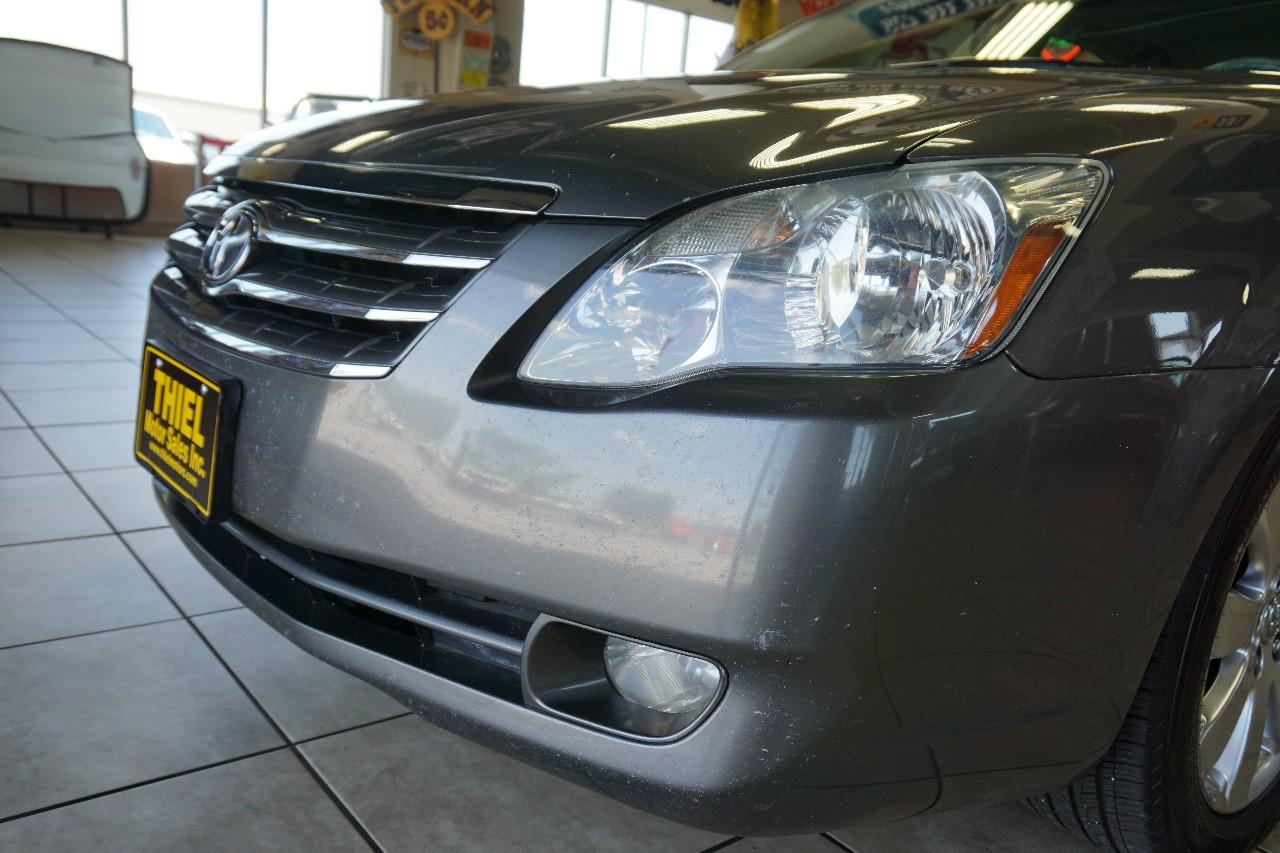 Toyota Avalon  2006