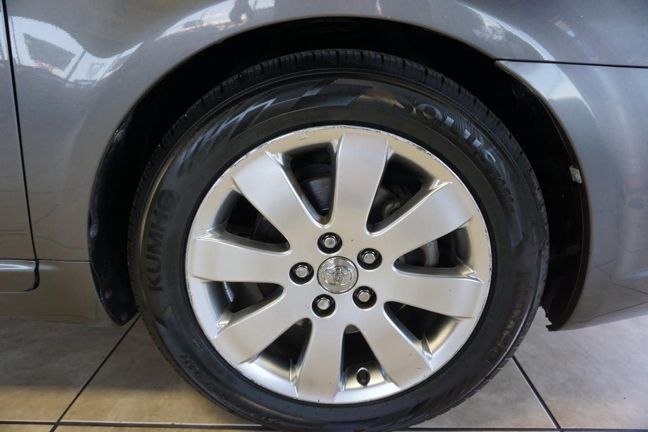 Toyota Avalon  2006